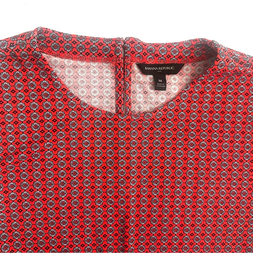 Banana Republic Red Top With Geometric Shapes